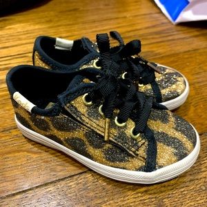 kate spade new york Girls' Kickstart Jr Leopard Print Glitter Sneaker